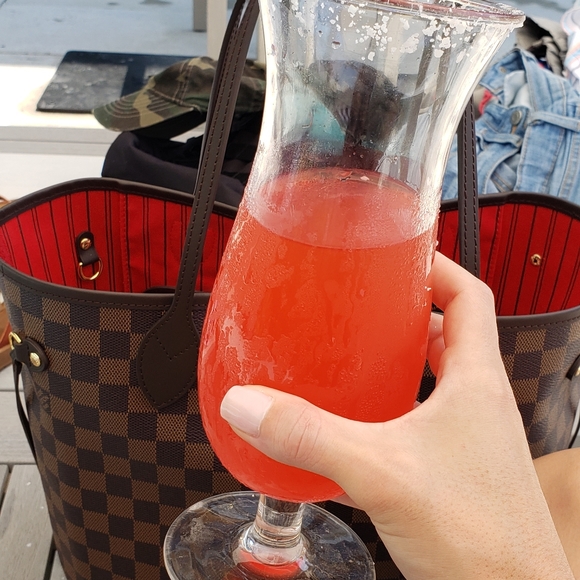 Meet your Posher, Chelsea - Picture 1 of 1